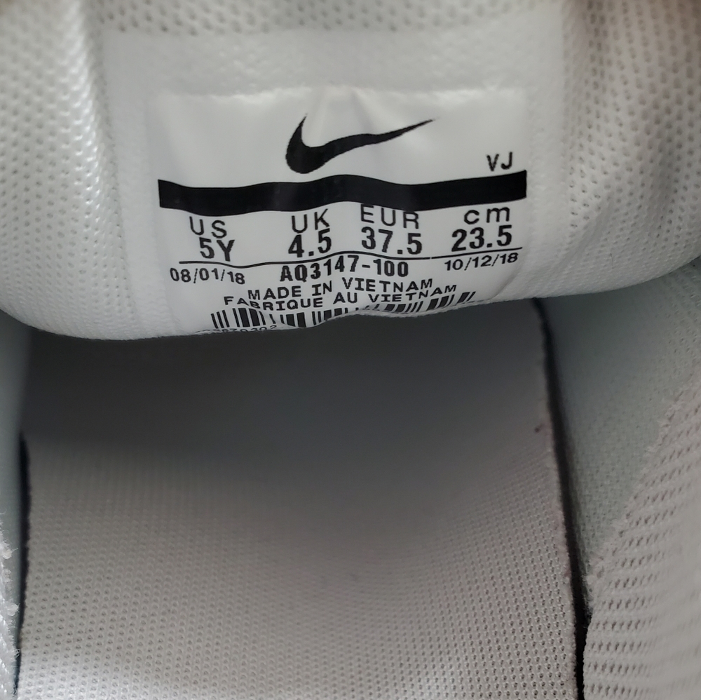 NIKE Air Max 95 GS White Vast Grey - Picture 10 of 13